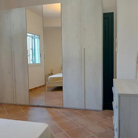 Casa Loredana * מרינה די רגוזה